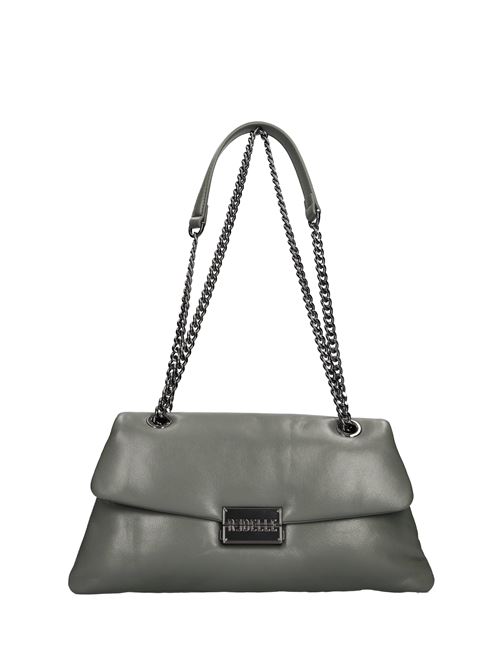  REBELLE | ALEXIS S FLUFFYGIADA